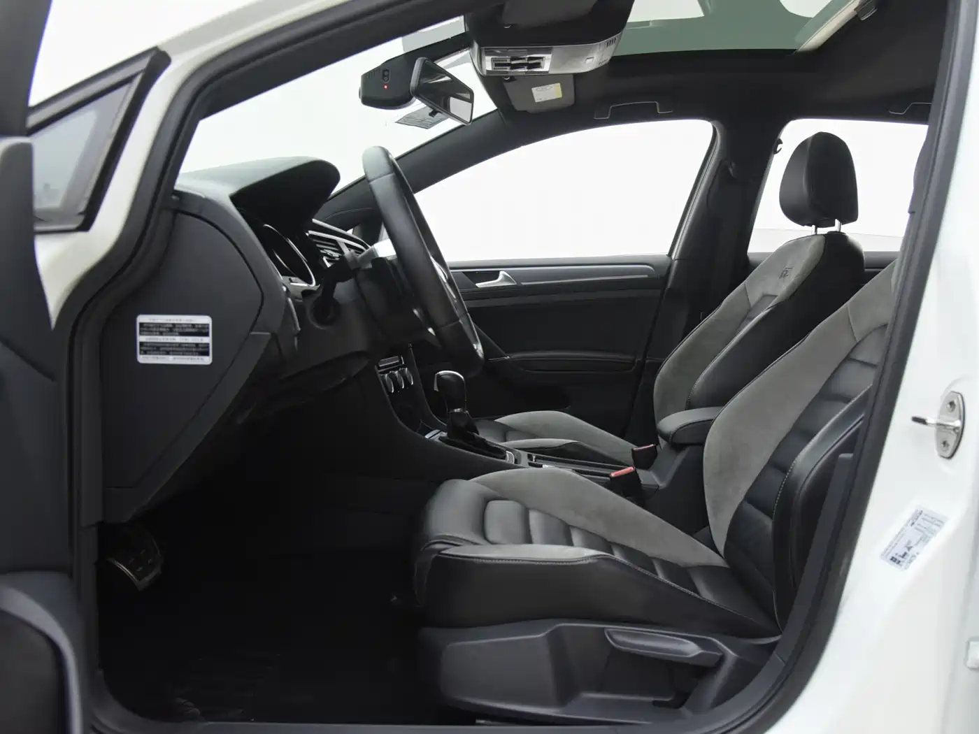 Volkswagen Golf 2016 1.4TSI Automatic R-Line