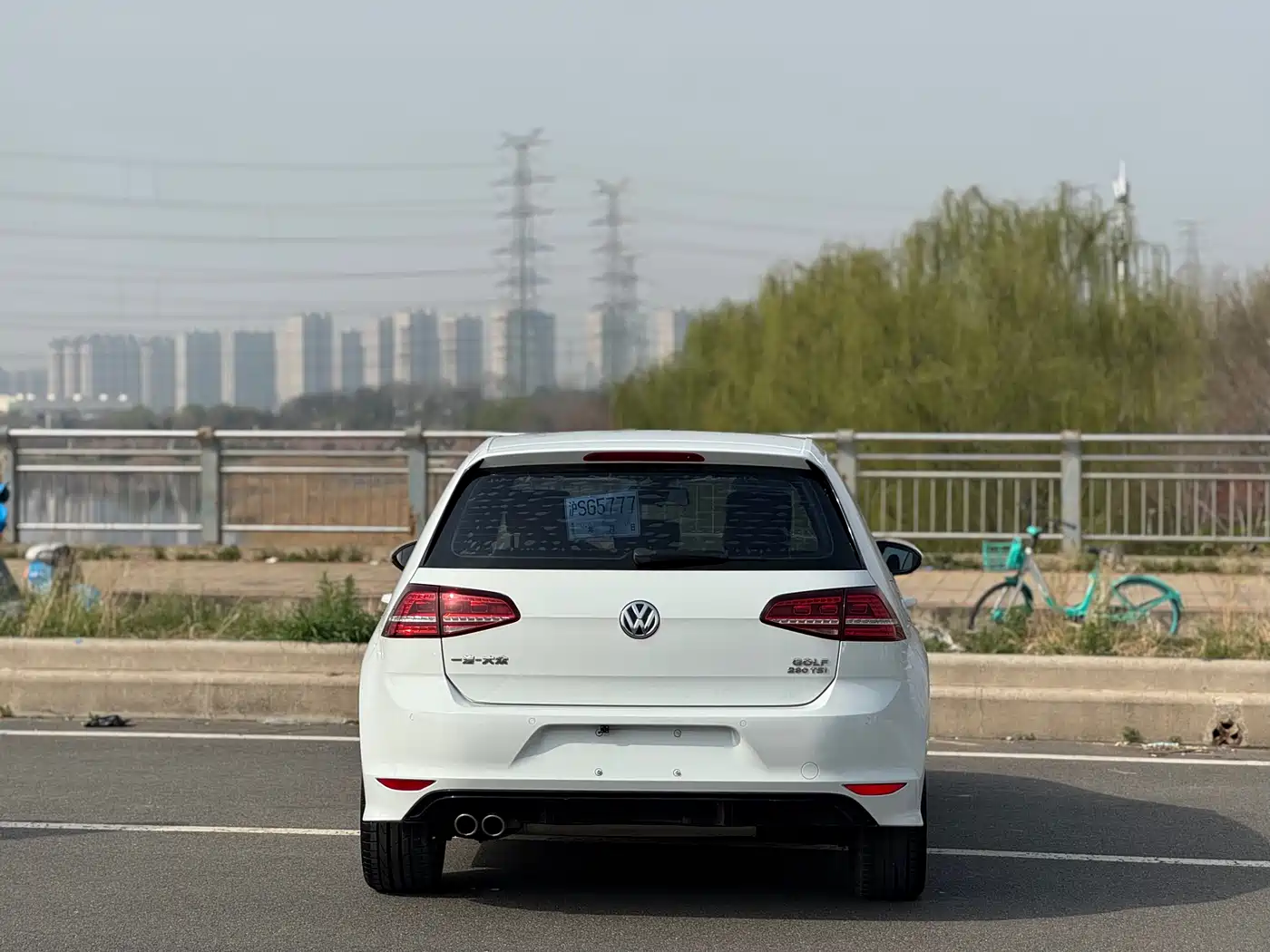 Volkswagen Golf 2016 1.4TSI Automatic R-Line
