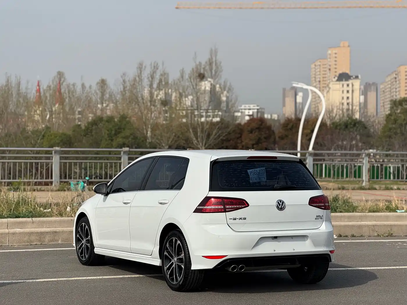 Volkswagen Golf 2016 1.4TSI Automatic R-Line