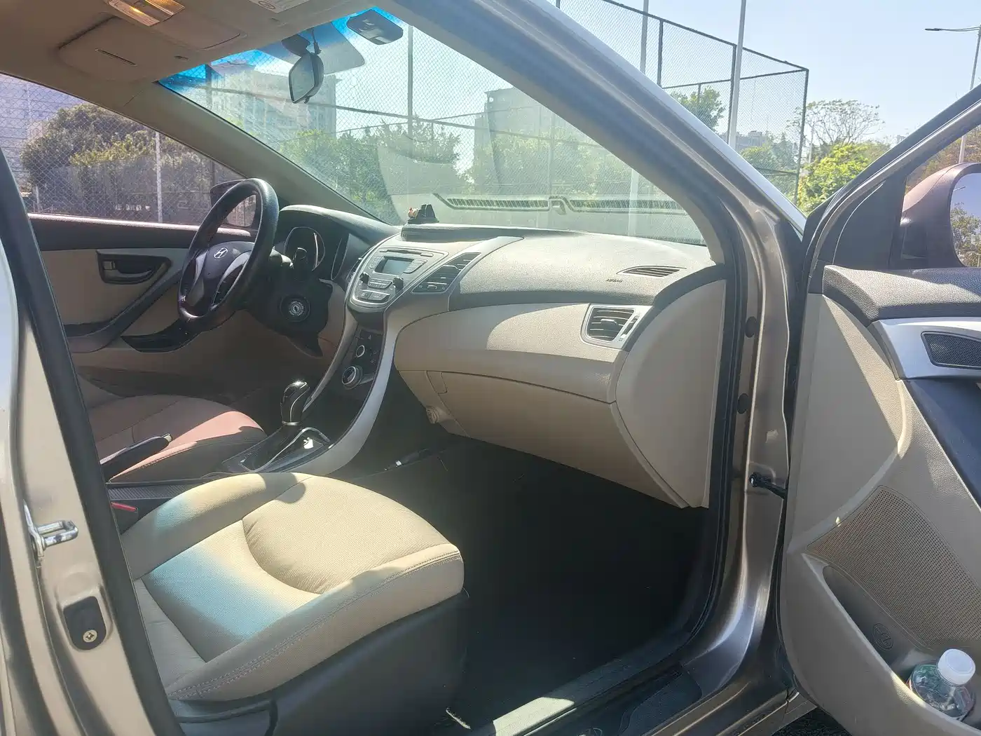 Hyundai Langdong 2016 1.6L Automatic Smart Edition