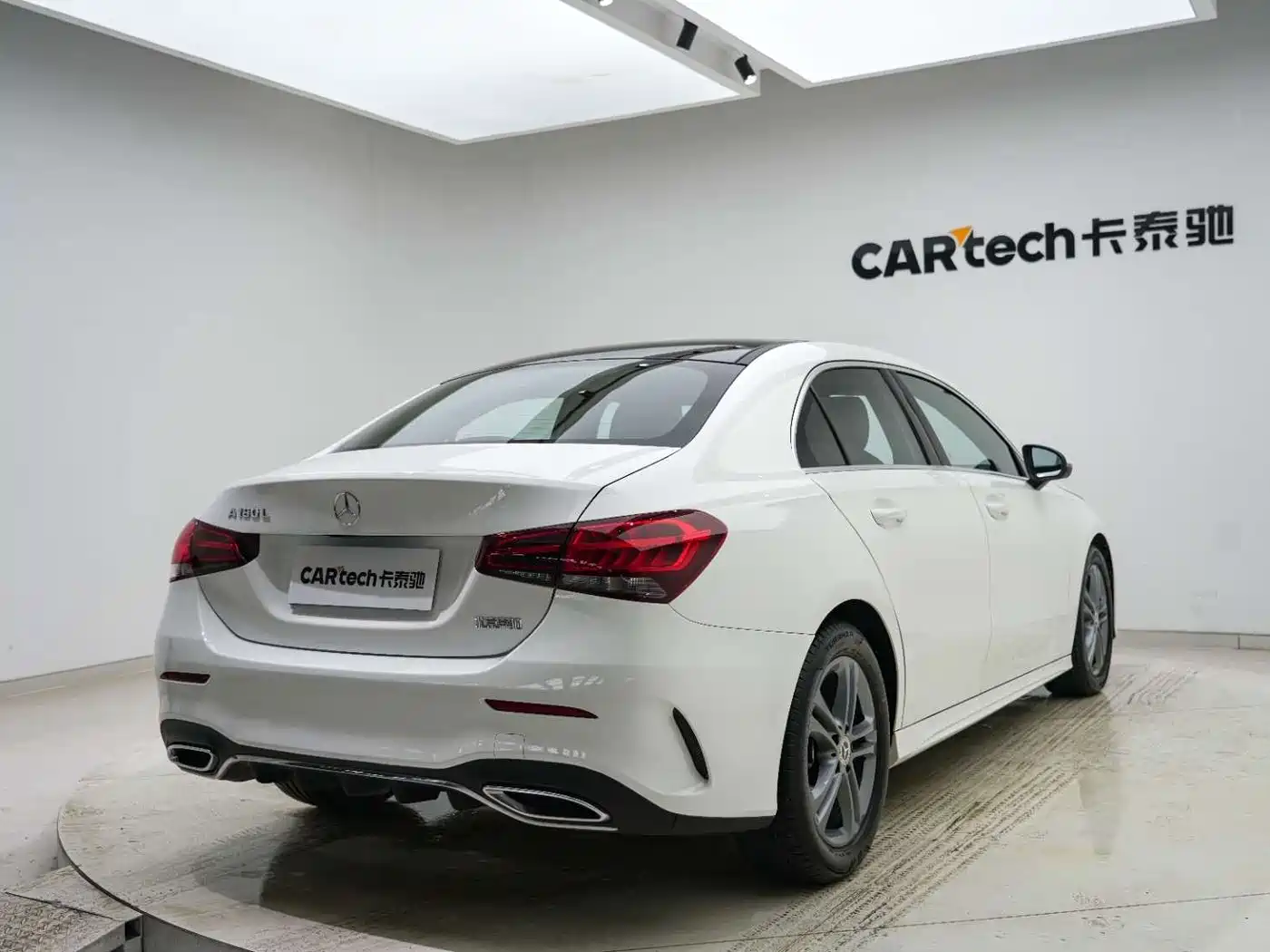 Mercedes-Benz Mercedes-Benz A-Class 2022 A 180 L Sport Sedan