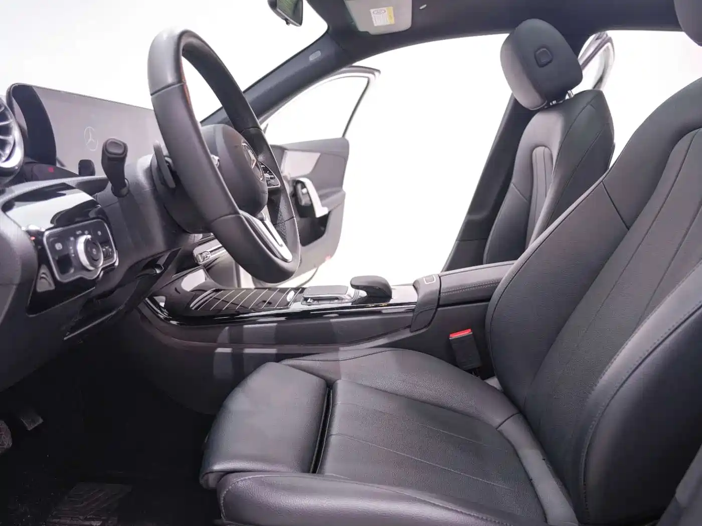 Mercedes-Benz Mercedes-Benz A-Class 2022 A 180 L Sport Sedan