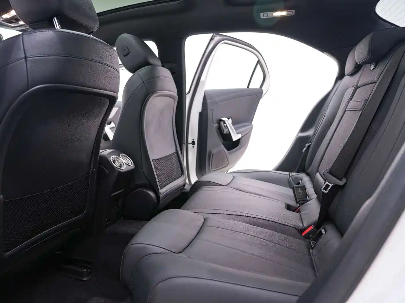 Mercedes-Benz Mercedes-Benz A-Class 2022 A 180 L Sport Sedan
