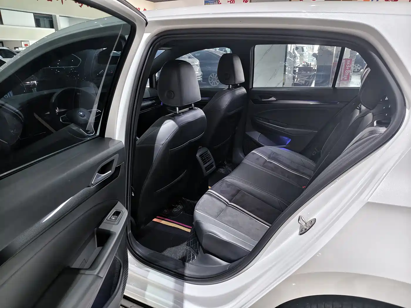 Volkswagen Golf 2021 280TSI DSG R-Line