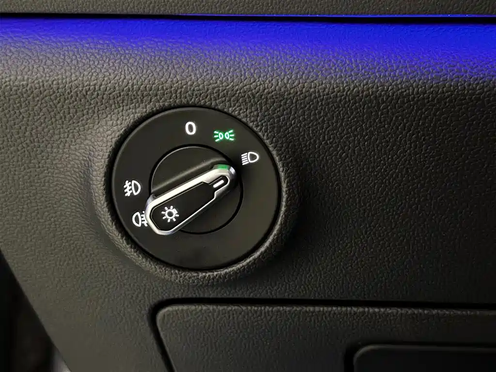 Volkswagen Sagitar 2021 280TSI DSG Comfort Smart Connect Edition