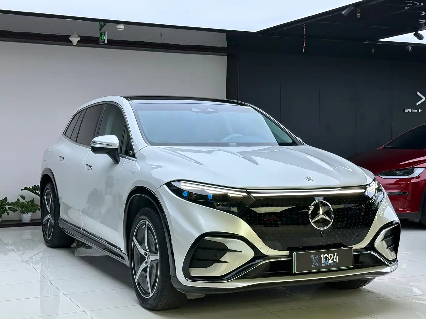 Mercedes-Benz Mercedes-Benz EQS SUV 2023 450 4MATIC Pioneer Edition