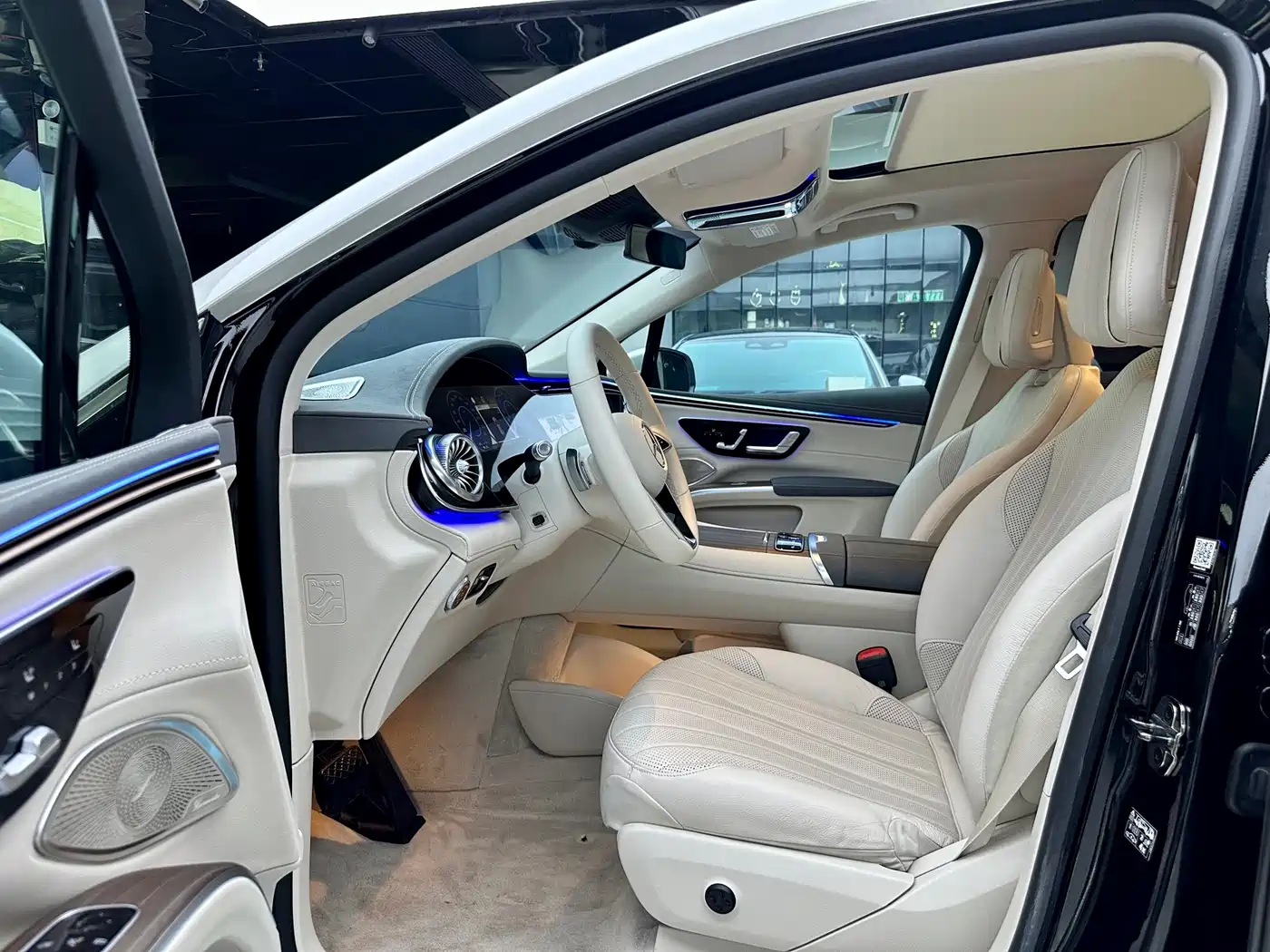 Mercedes-Benz Mercedes-Benz EQS SUV 2023 450 4MATIC Pioneer Edition