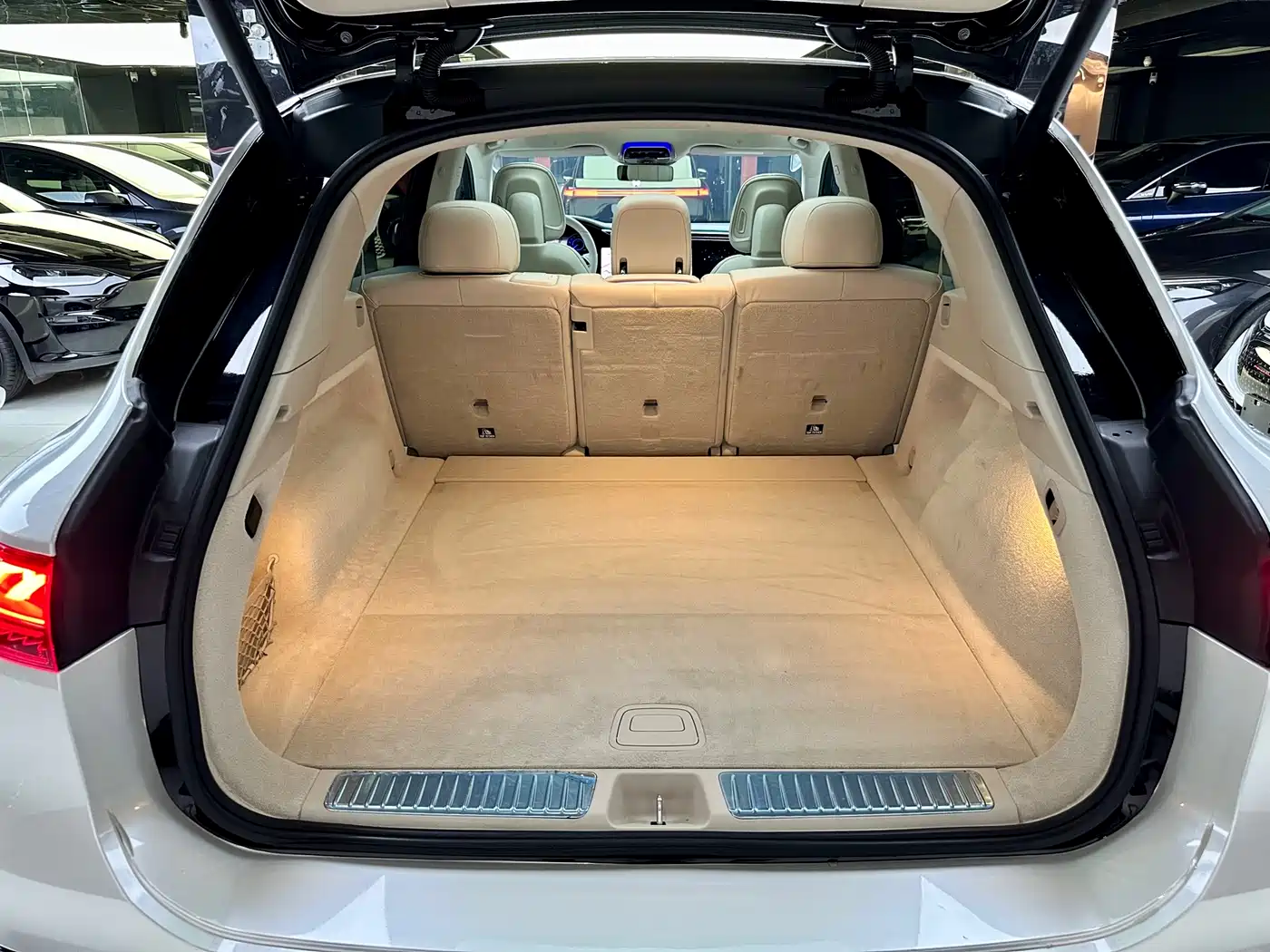 Mercedes-Benz Mercedes-Benz EQS SUV 2023 450 4MATIC Pioneer Edition