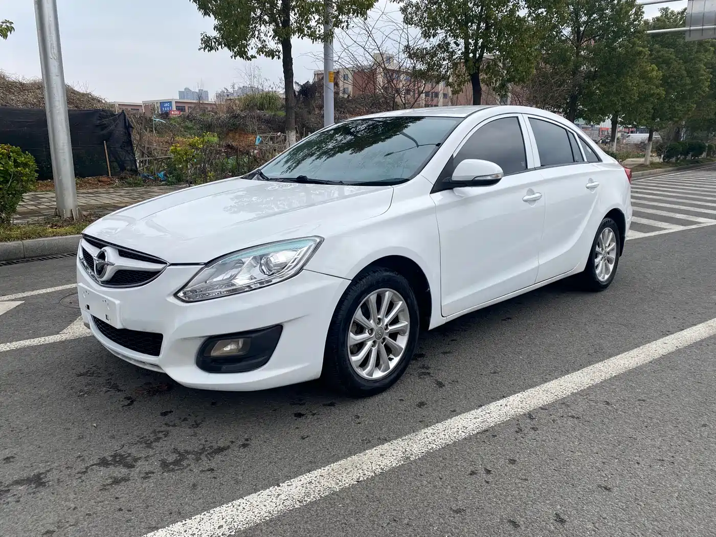 Haima Haima M6 2016 1.6L Manual Comfort