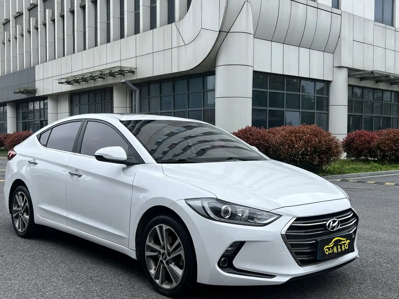 Hyundai Elantra 2016 Model 1.6L Automatic Smart Elite