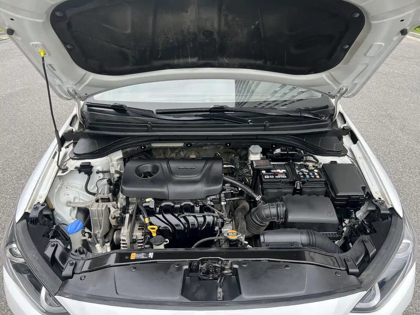 Hyundai Elantra 2016 Model 1.6L Automatic Smart Elite