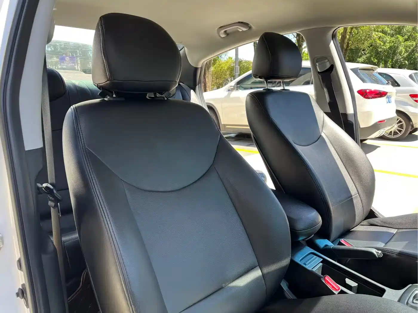 Hyundai Langdong 2016 1.6L Automatic Smart Edition