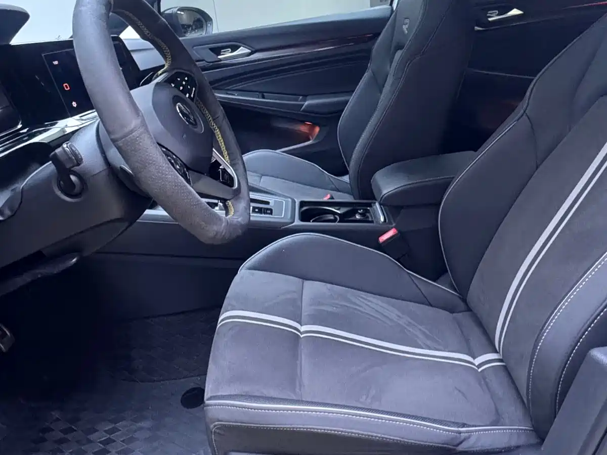 Volkswagen Golf 2023 280TSI DSG R-Line Lite