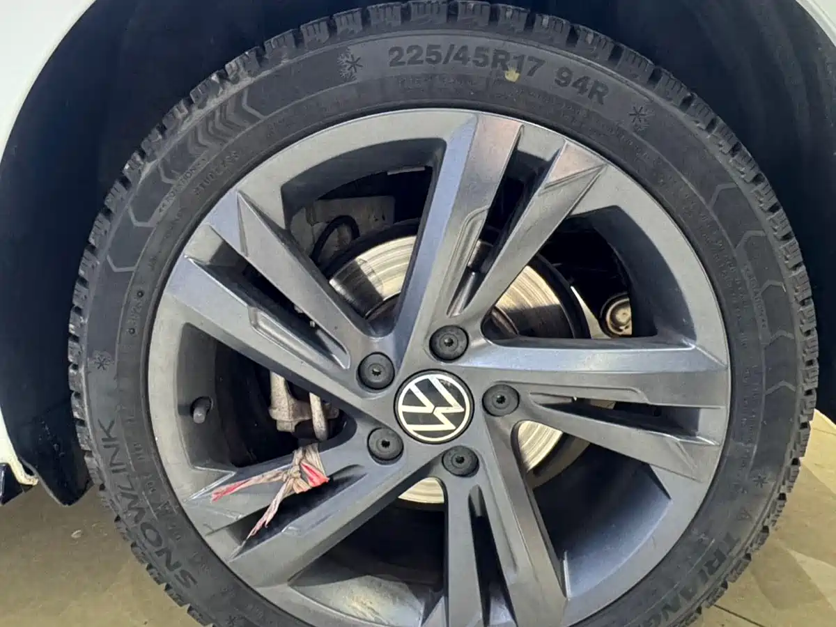Volkswagen Golf 2023 280TSI DSG R-Line Lite
