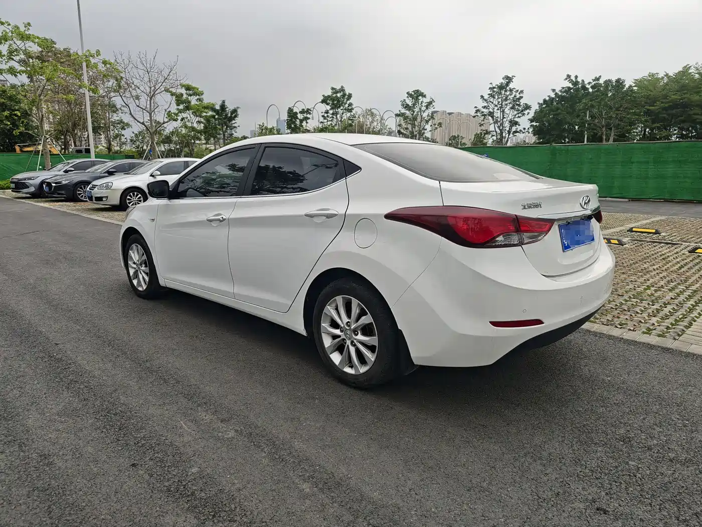 Hyundai Langdong 2016 1.6L Automatic Smart Edition