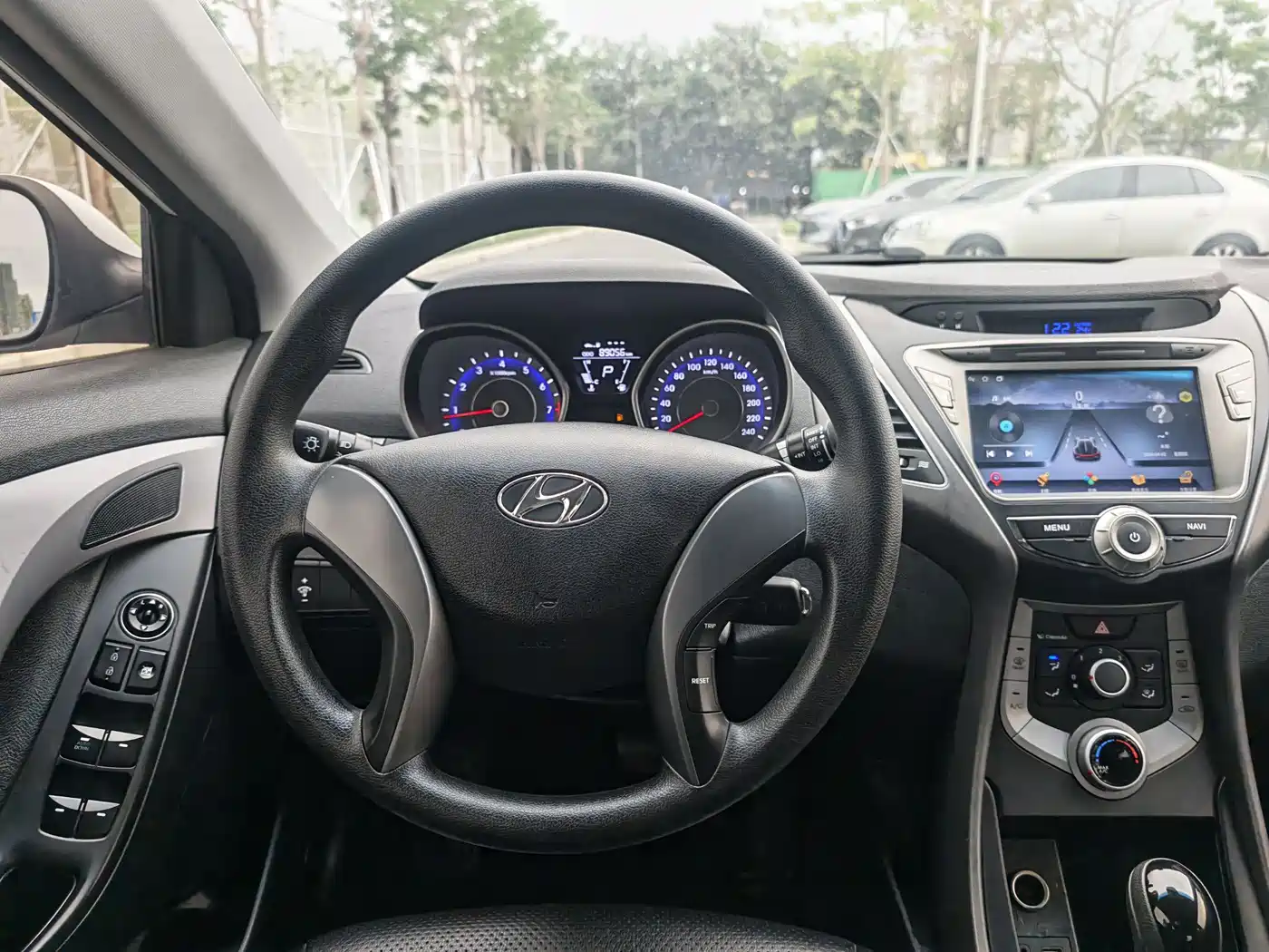 Hyundai Langdong 2016 1.6L Automatic Smart Edition