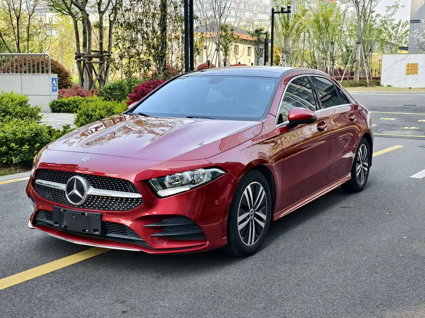 Mercedes-Benz Mercedes-Benz A-Class 2019 A 180 L Sport Sedan