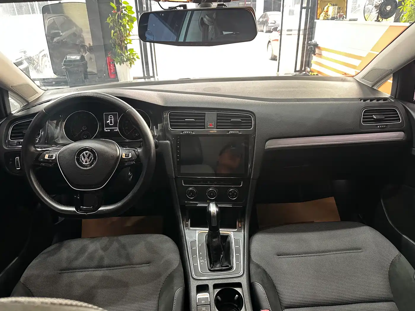 Volkswagen Golf 2018 1.6L Automatic Comfort