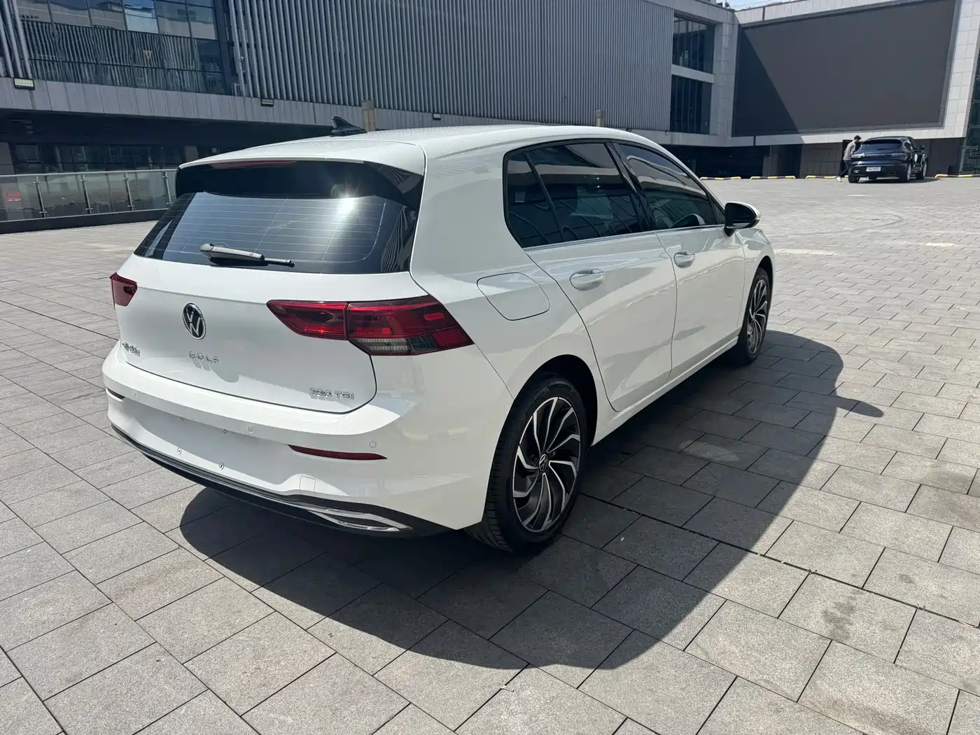 Volkswagen Golf 2023 280TSI DSG Pro 20th Anniversary Edition