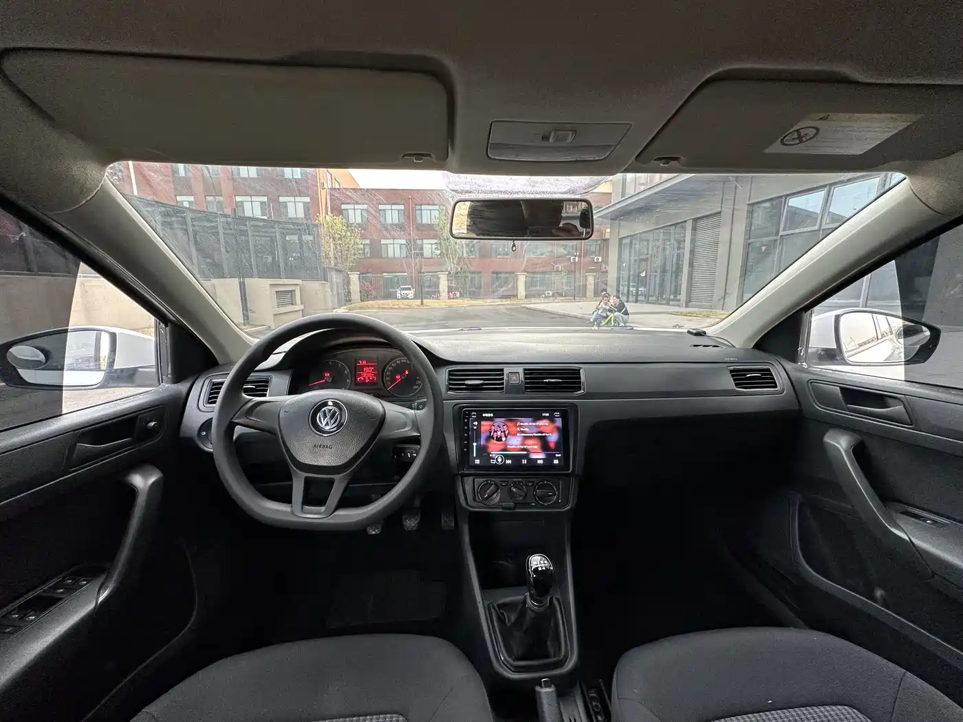 Volkswagen Santana 2016 1.6L Manual Trend Edition