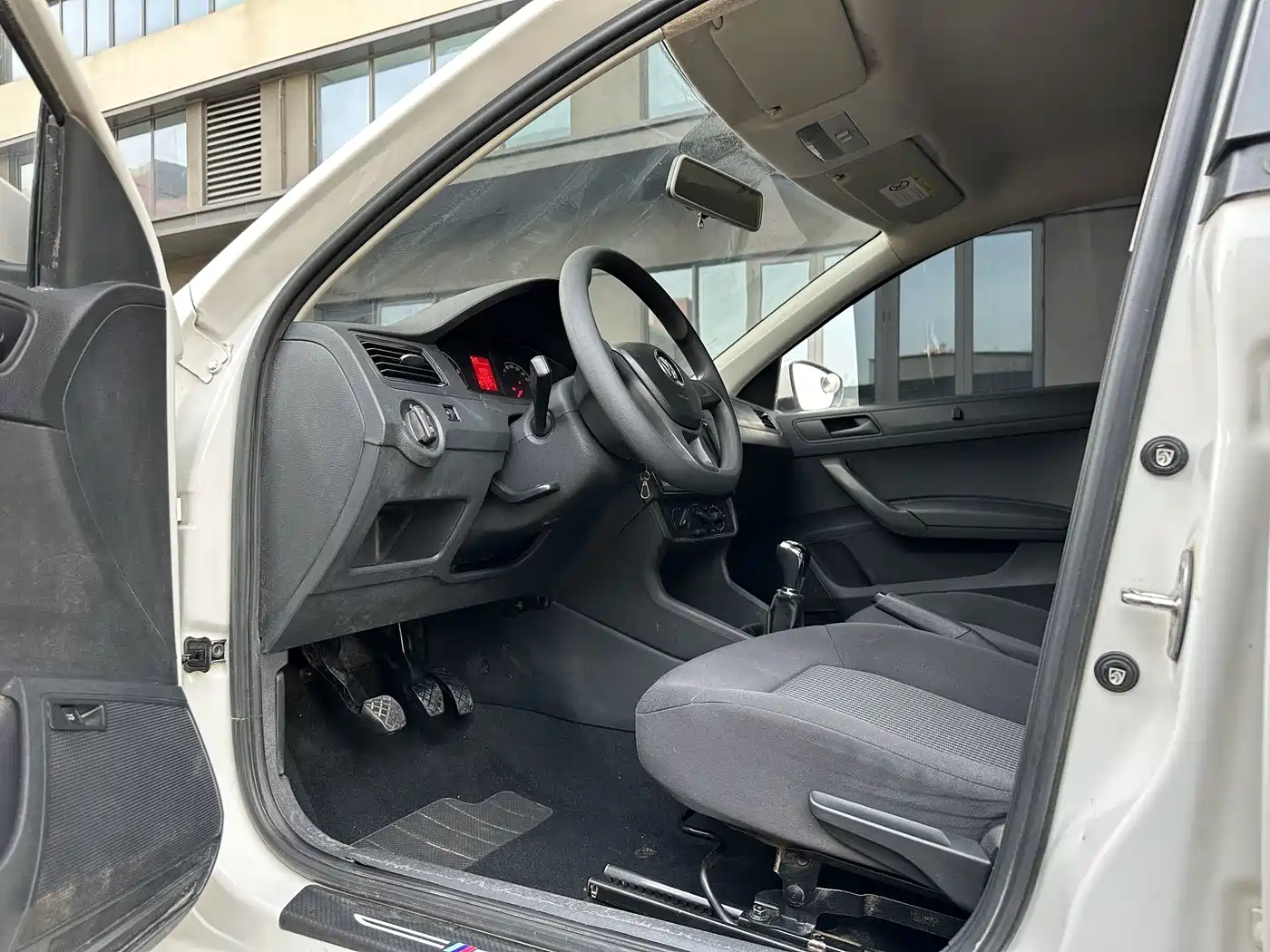Volkswagen Santana 2016 1.6L Manual Trend Edition