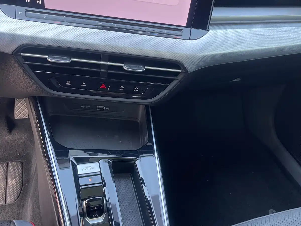 Volkswagen Lamando 2023 Lamando L 280TSI DSG Cool Edition