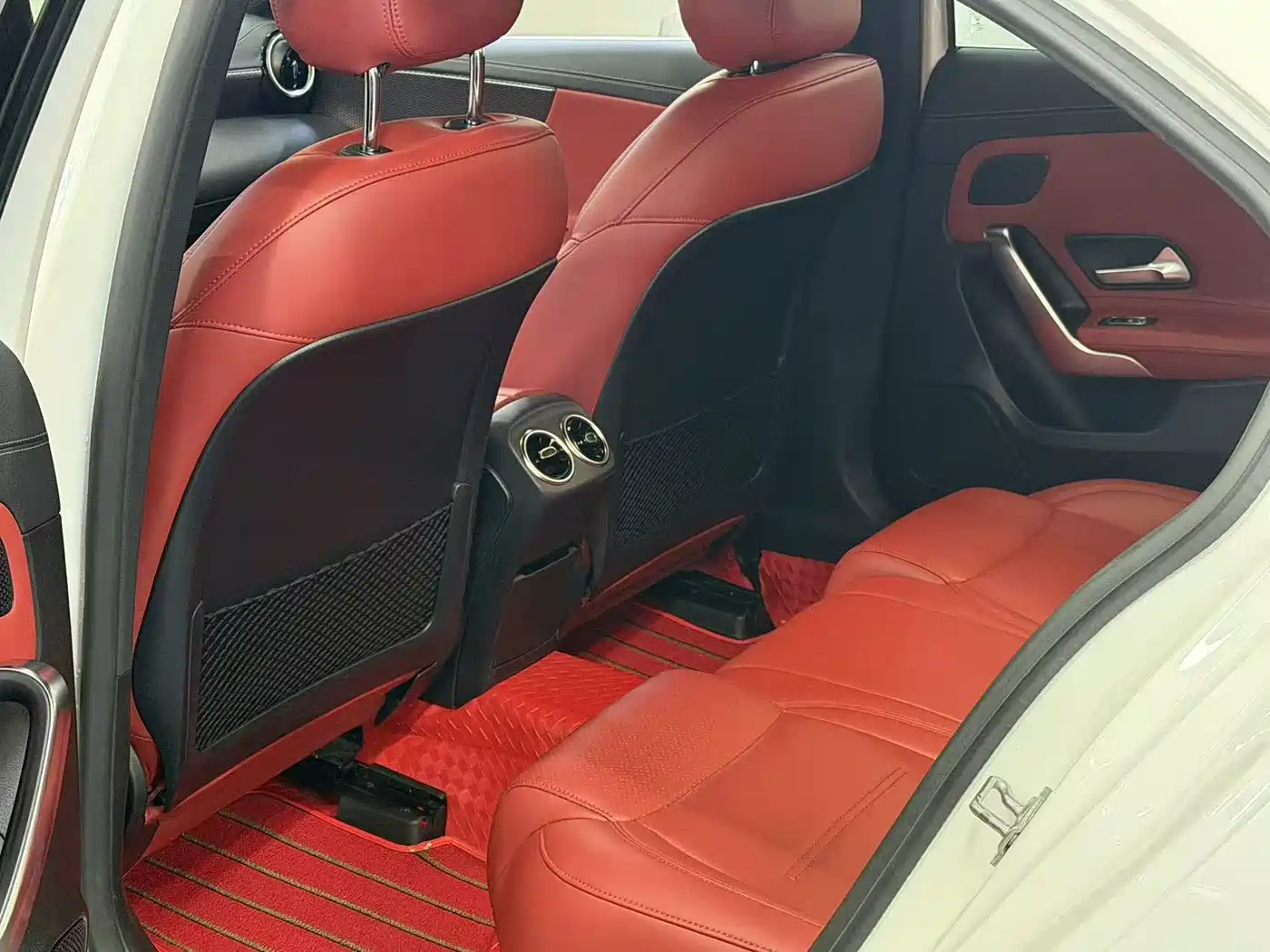 Mercedes-Benz Mercedes-Benz A-Class 2019 A 180 L Sport Sedan