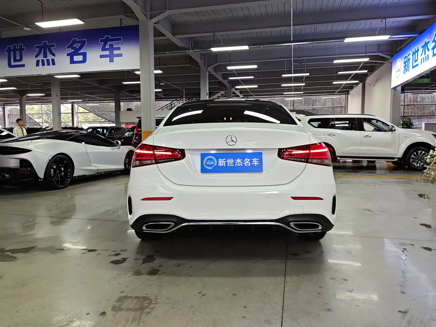 Mercedes-Benz Mercedes-Benz A-Class 2021 A 180 L Sports Sedan