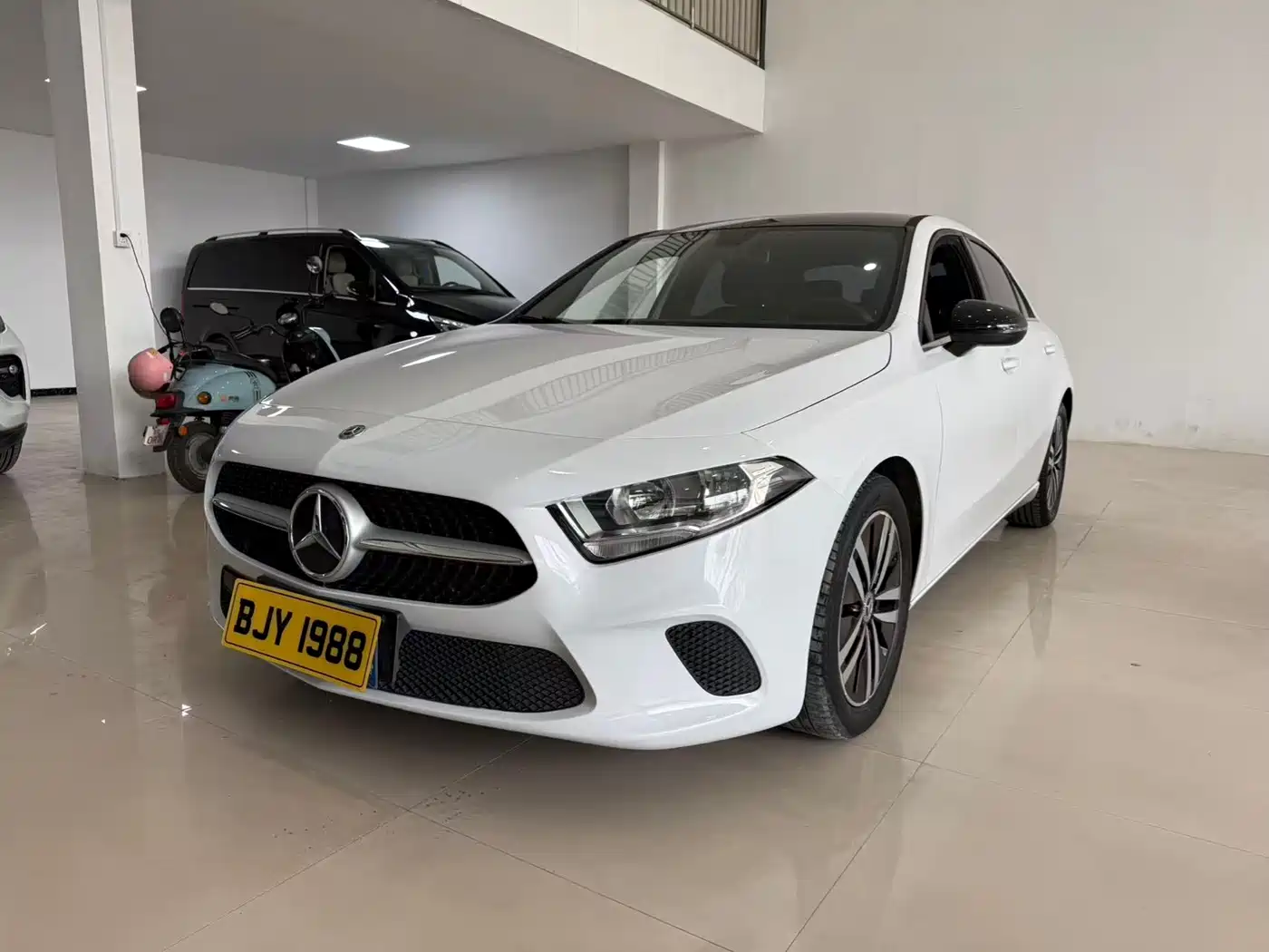 Mercedes-Benz Mercedes-Benz A-Class 2020 Facelift A 180 L Sport Sedan