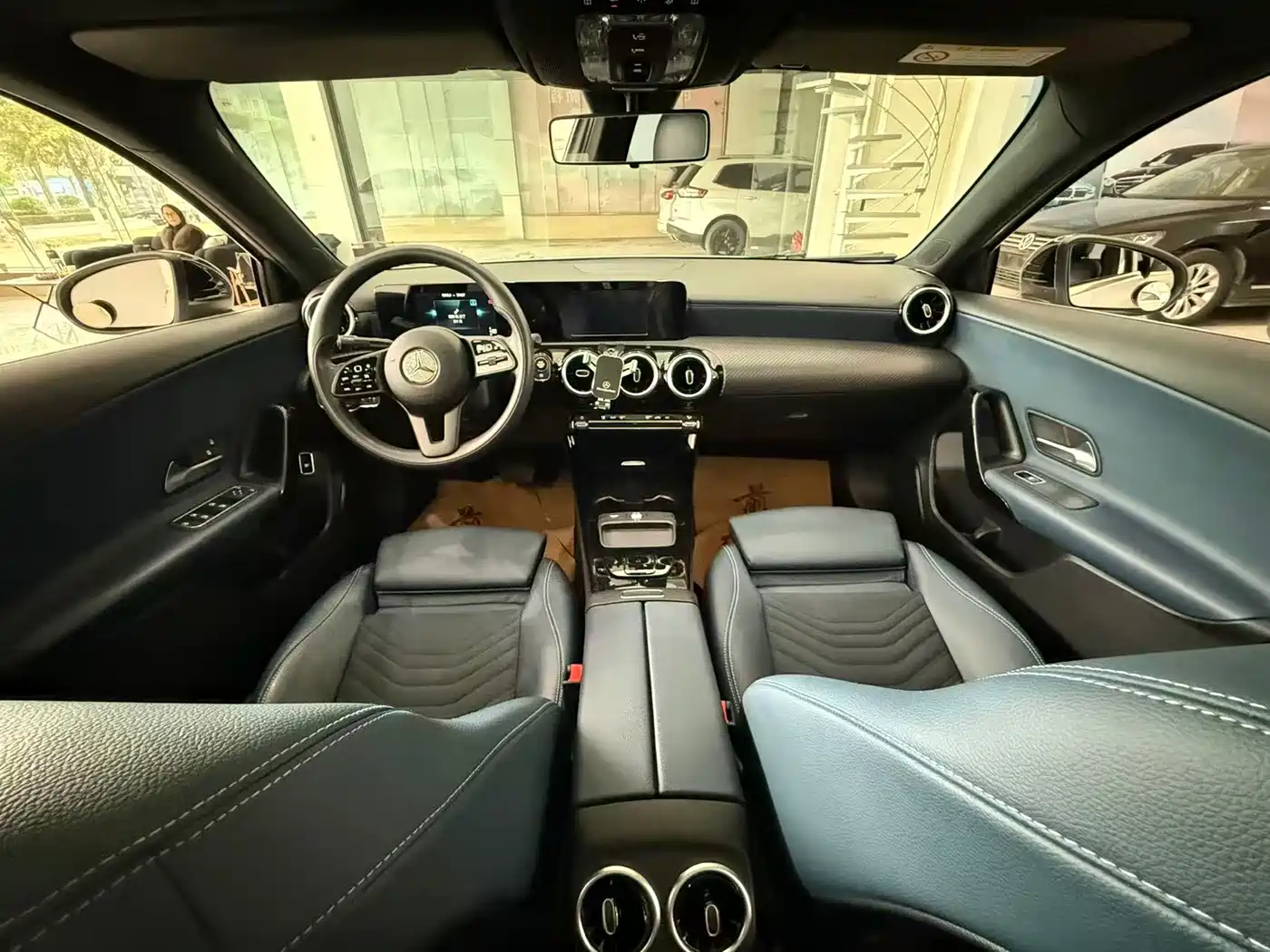 Mercedes-Benz Mercedes-Benz A-Class 2020 Facelift A 180 L Sport Sedan