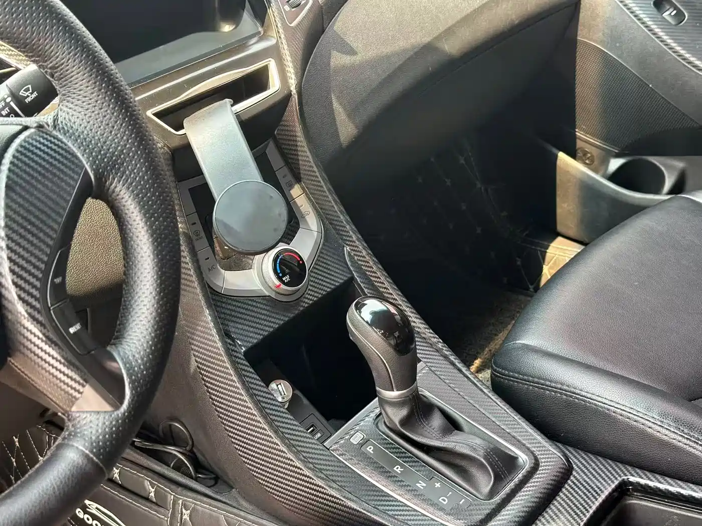Hyundai Langdong 2016 1.6L Automatic Smart Edition