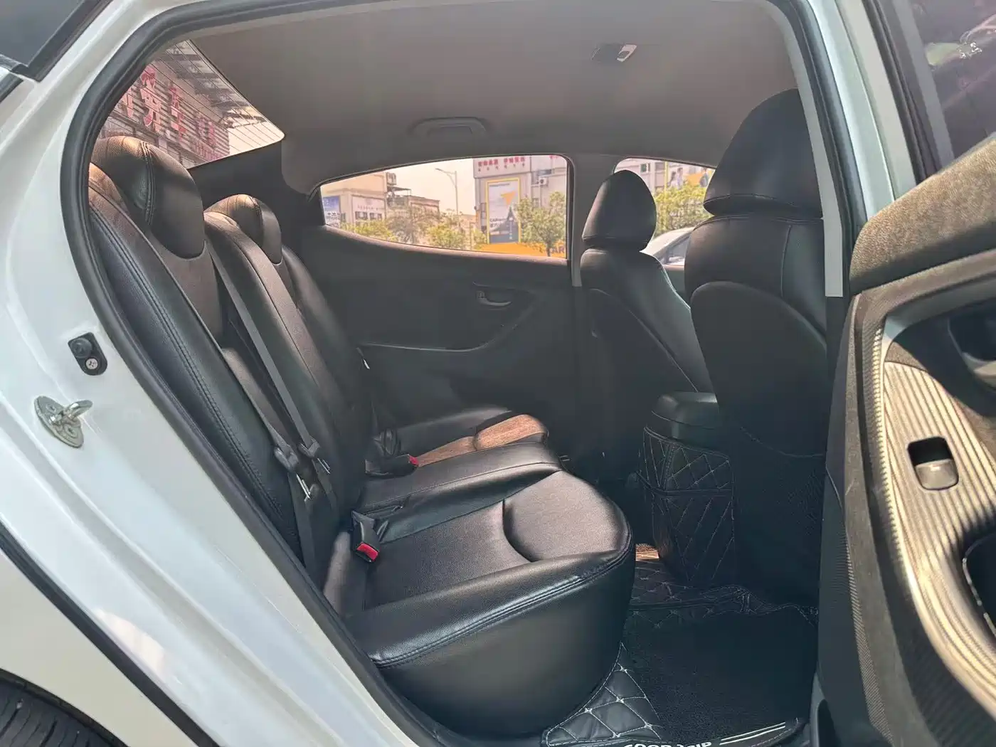 Hyundai Langdong 2016 1.6L Automatic Smart Edition