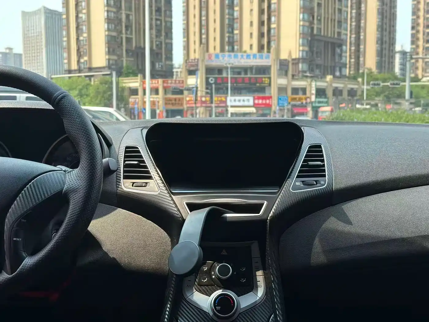 Hyundai Langdong 2016 1.6L Automatic Smart Edition