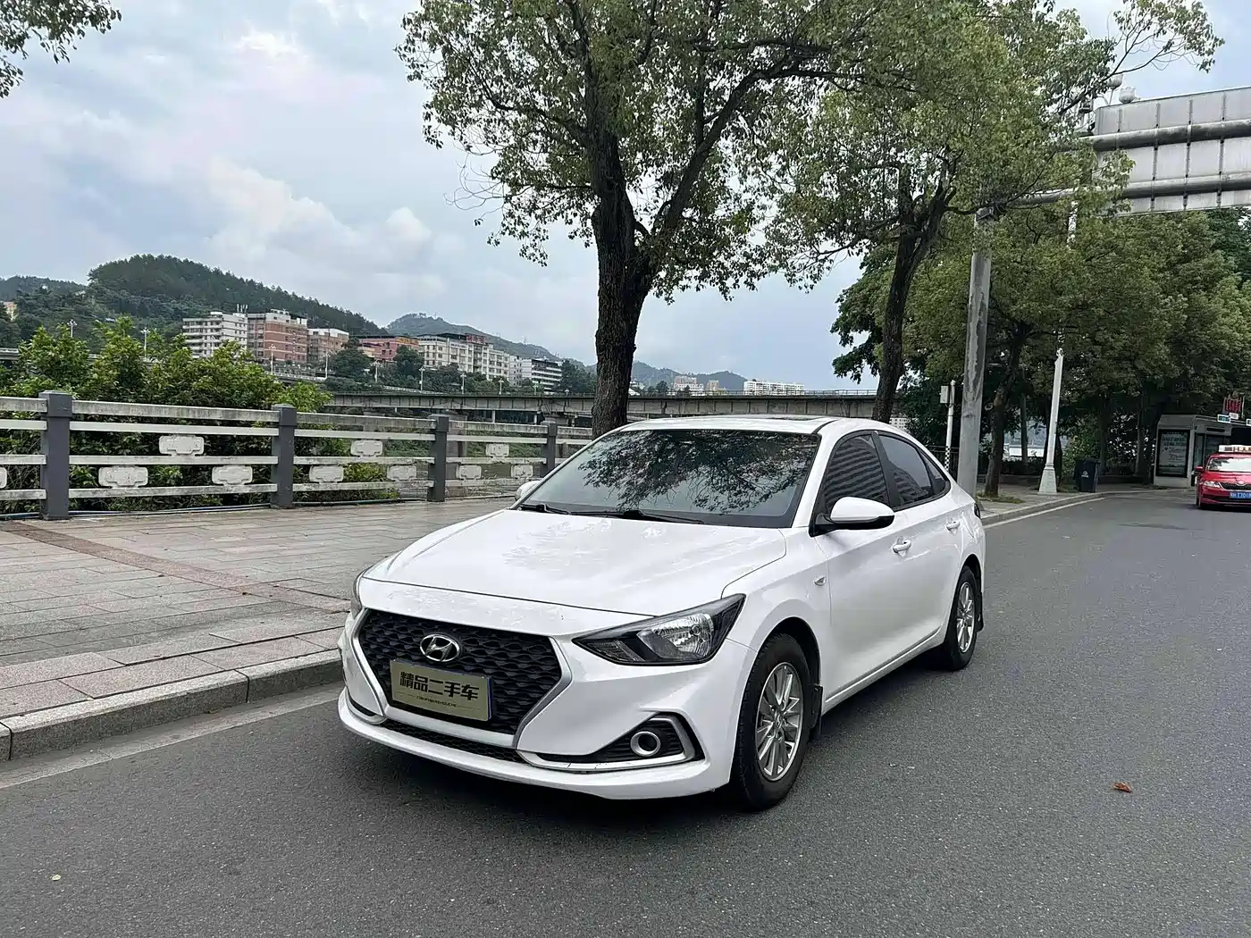 Hyundai Elantra 2017 1.6L Manual GLS Value Edition