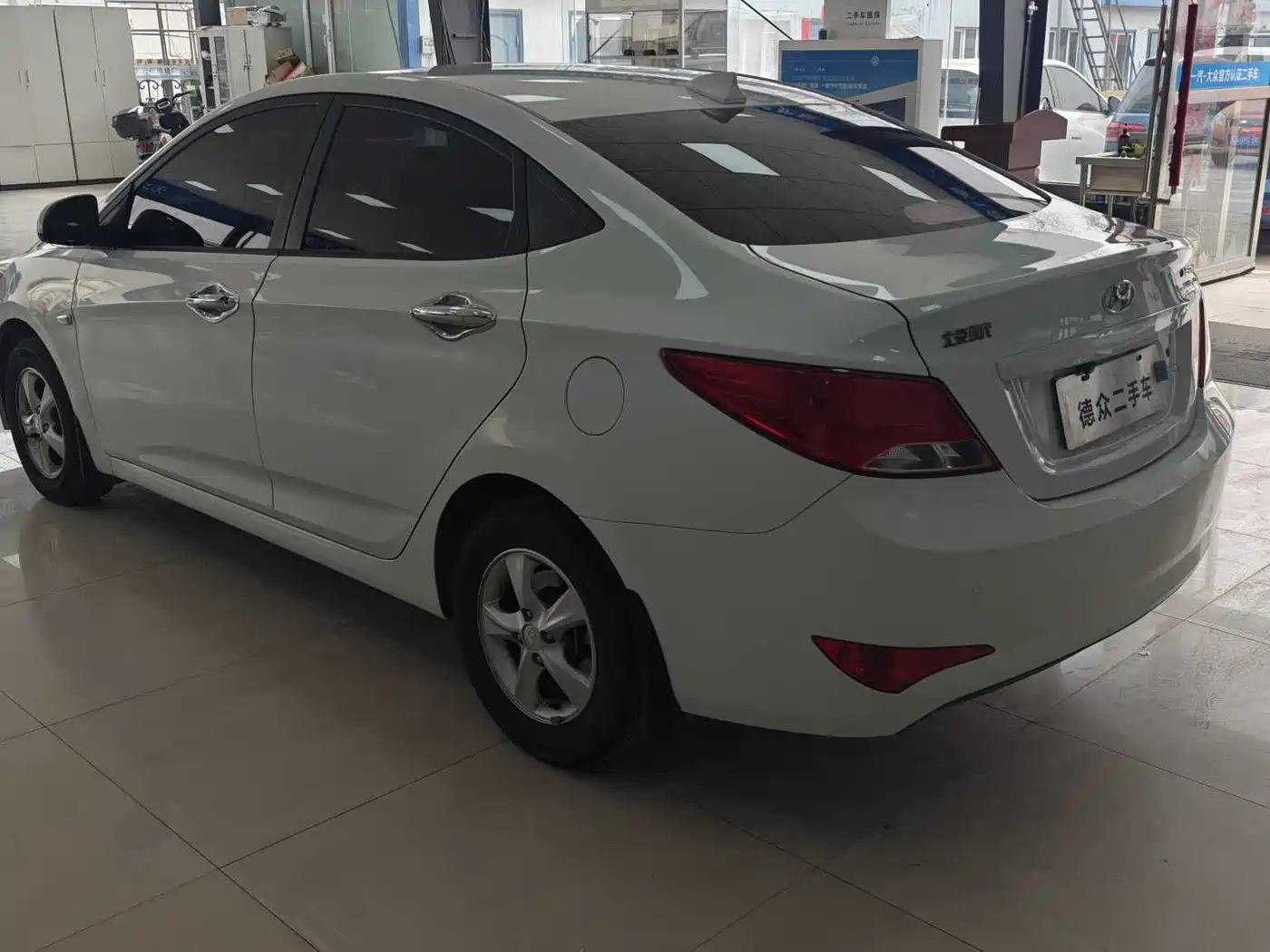 Hyundai Verna 2014 1.4L Manual Smart GLS