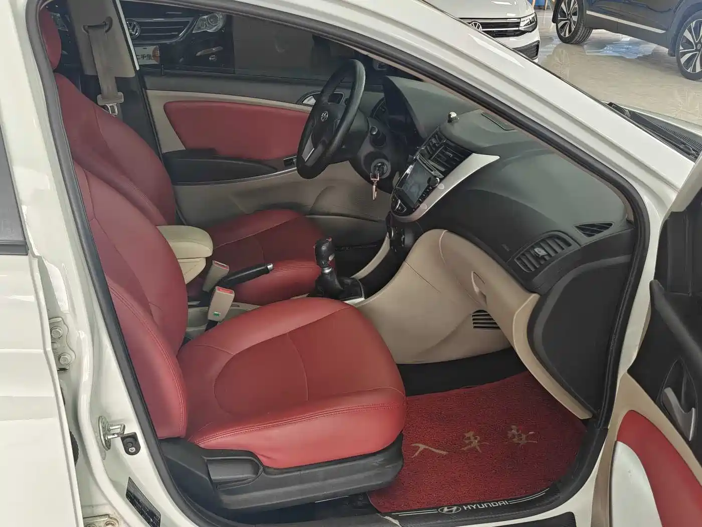 Hyundai Verna 2014 1.4L Manual Smart GLS