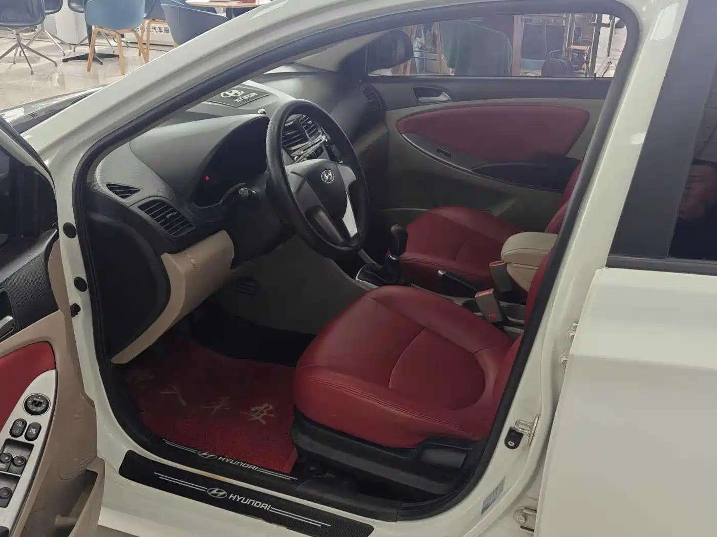 Hyundai Verna 2014 1.4L Manual Smart GLS