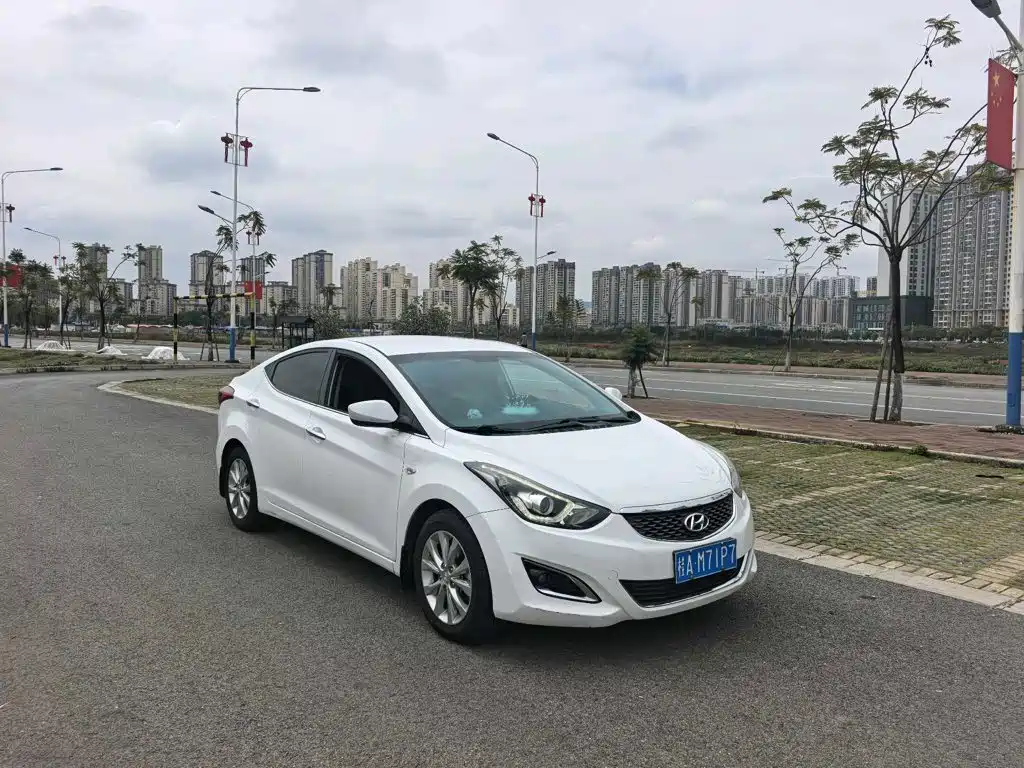 Hyundai Langdong 2016 1.6L Automatic Smart Edition