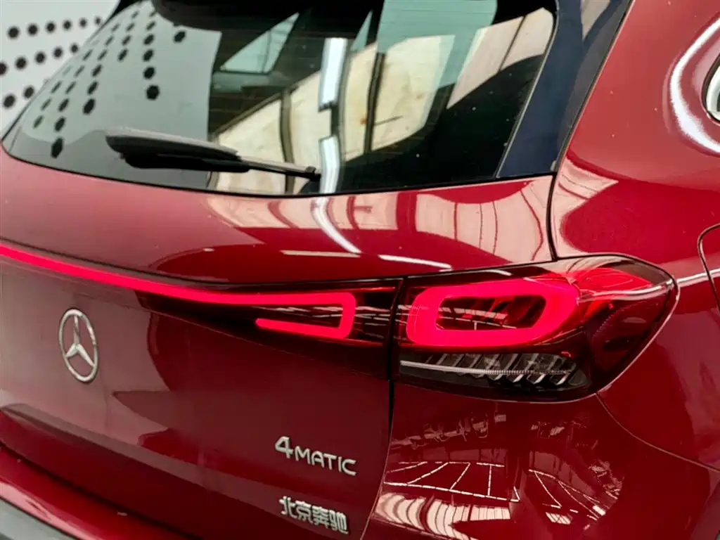 Mercedes-Benz Mercedes-Benz EQA 2022 EQA 300 4MATIC Launch Special Edition