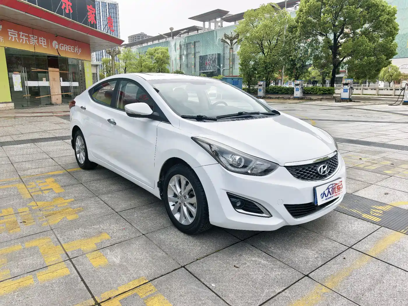 Hyundai Langdong 2016 1.6L Automatic Smart Edition