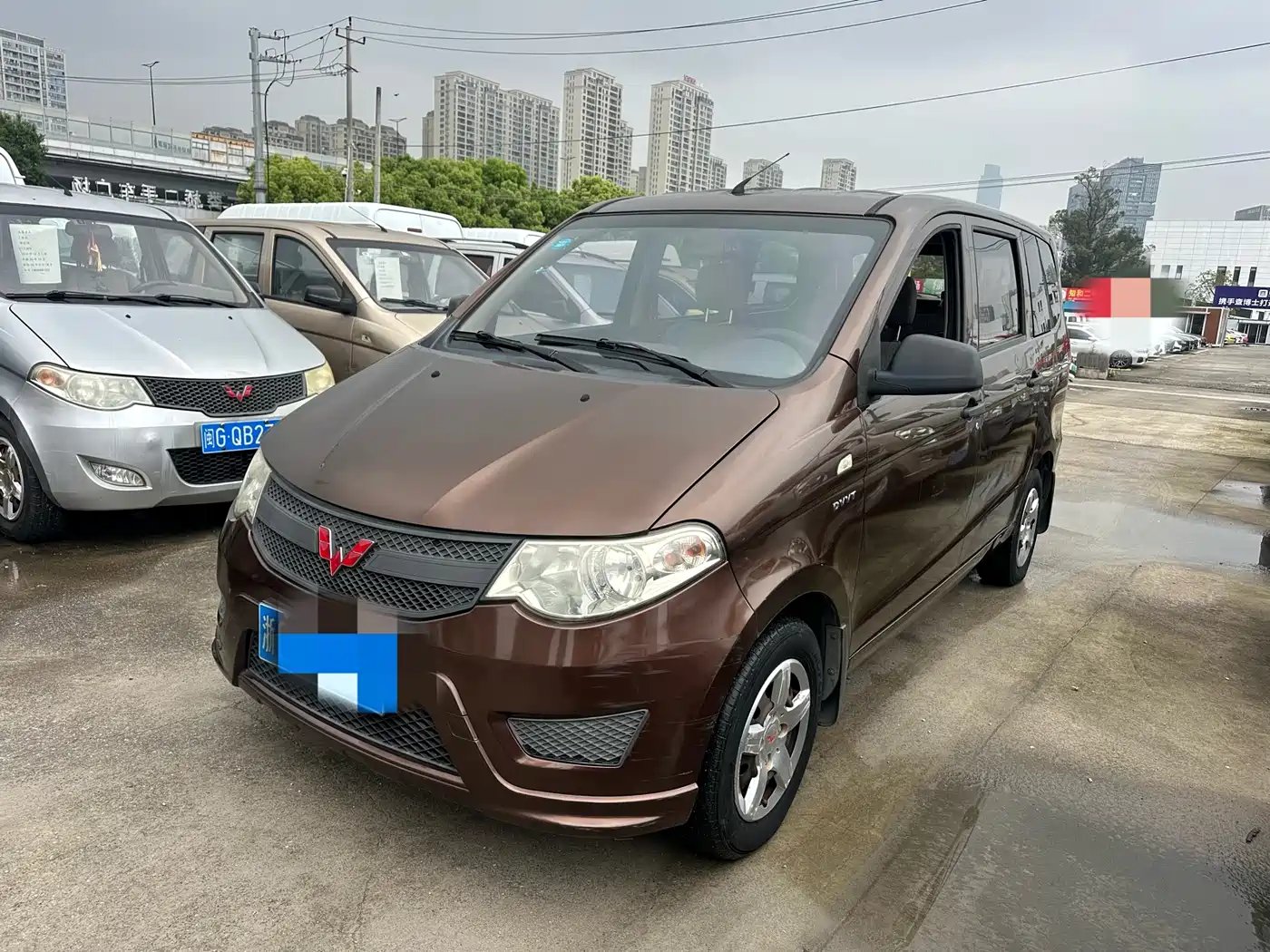 Wuling Motors Wuling Hongguang 2016 Model 1.5L S Comfort