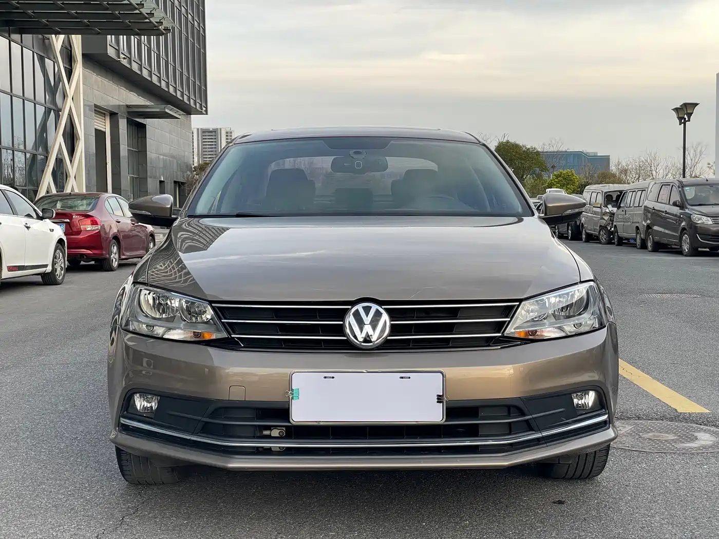 Volkswagen Sagitar 2017 1.6L Automatic Comfort