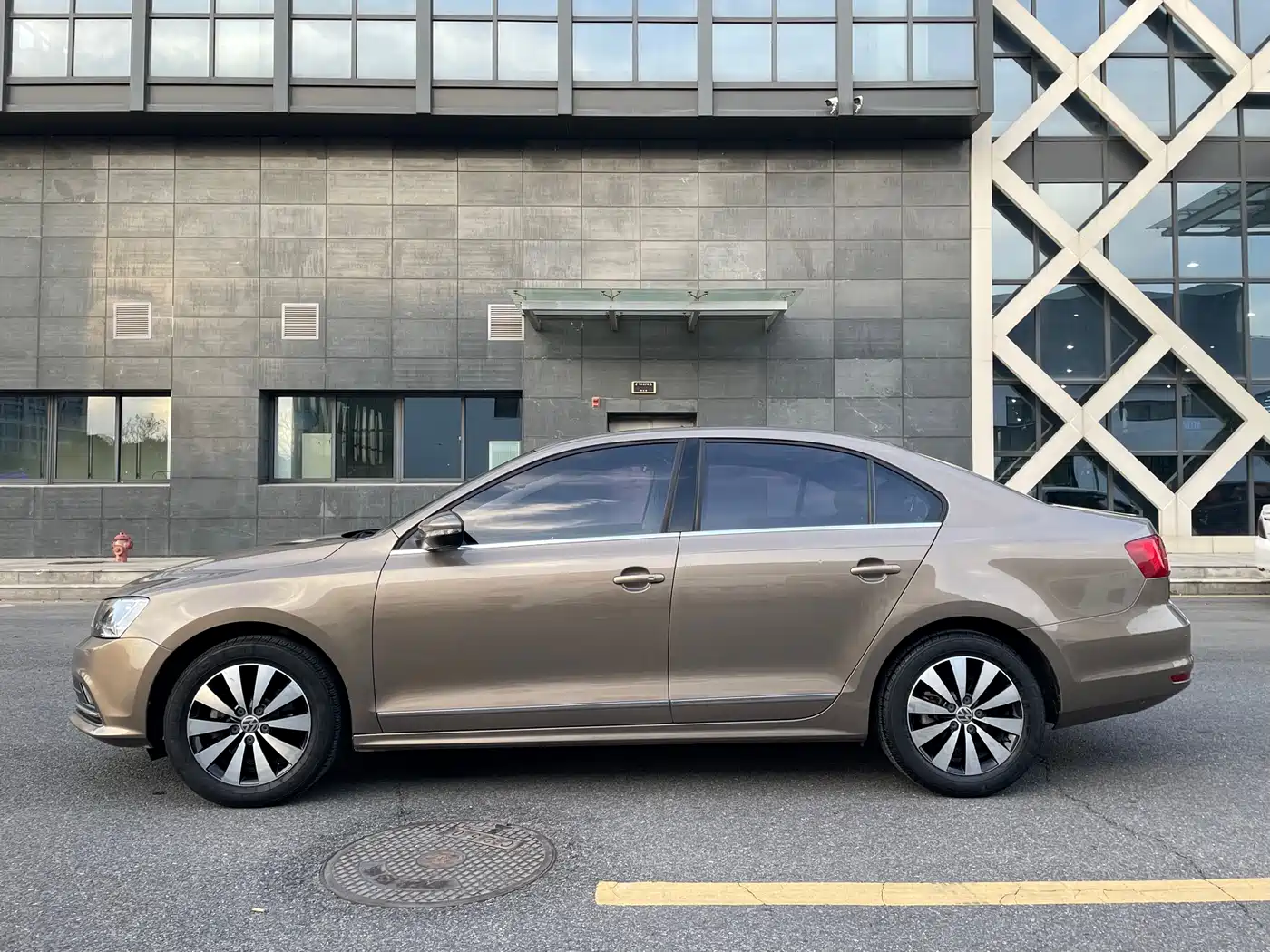 Volkswagen Sagitar 2017 1.6L Automatic Comfort