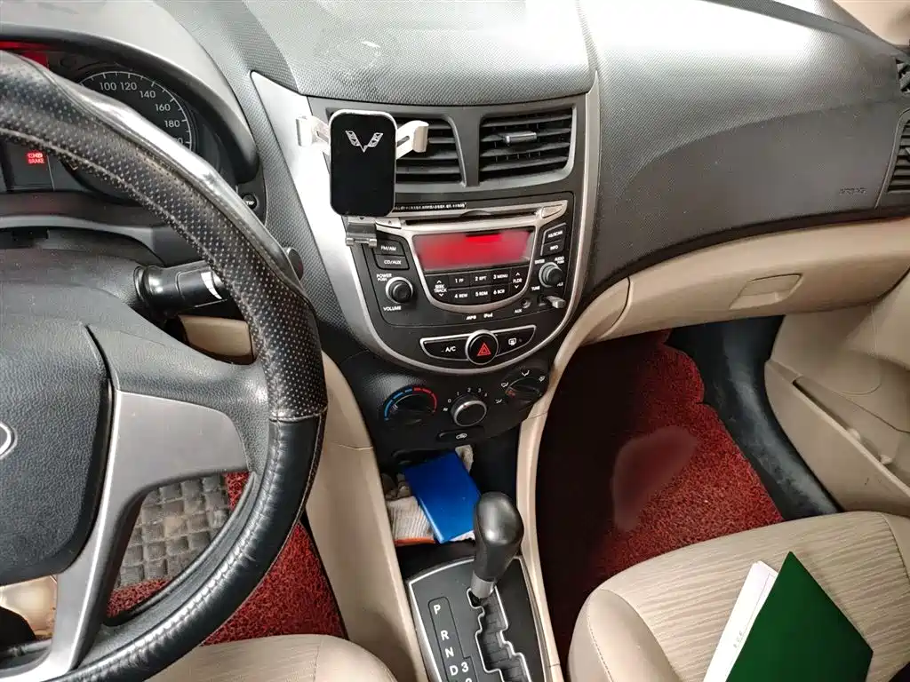 Hyundai Verna 2014 1.4L Automatic Smart GLS