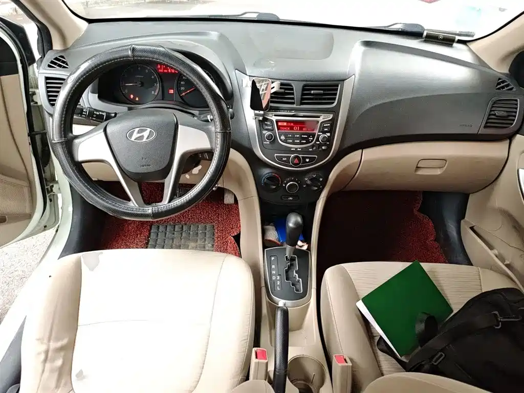 Hyundai Verna 2014 1.4L Automatic Smart GLS