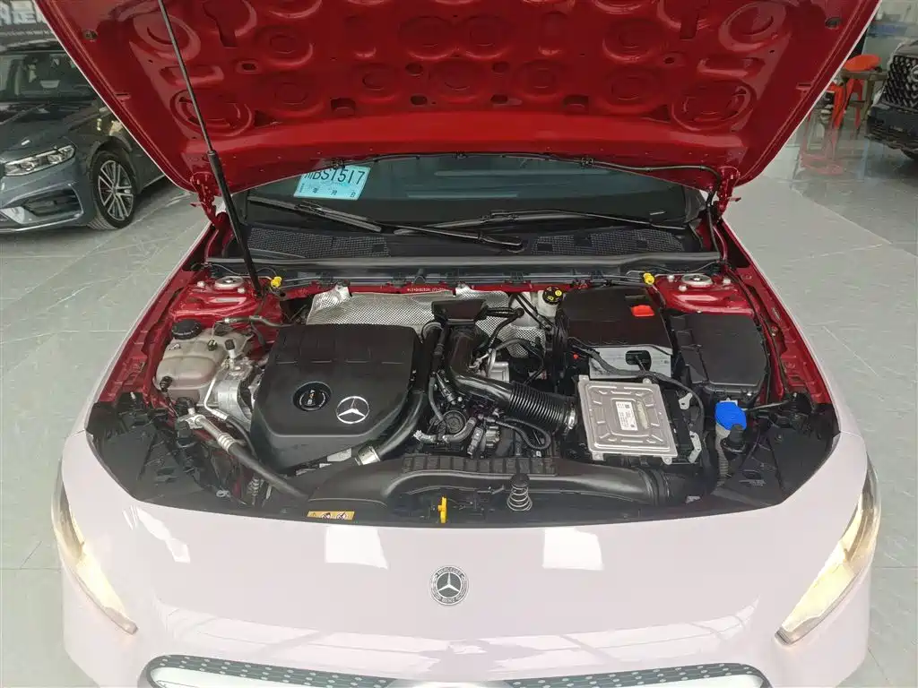 Mercedes-Benz Mercedes-Benz A-Class 2021 Facelift A 180 L Sport Sedan
