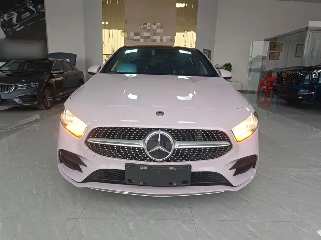 Mercedes-Benz Mercedes-Benz A-Class 2021 Facelift A 180 L Sport Sedan