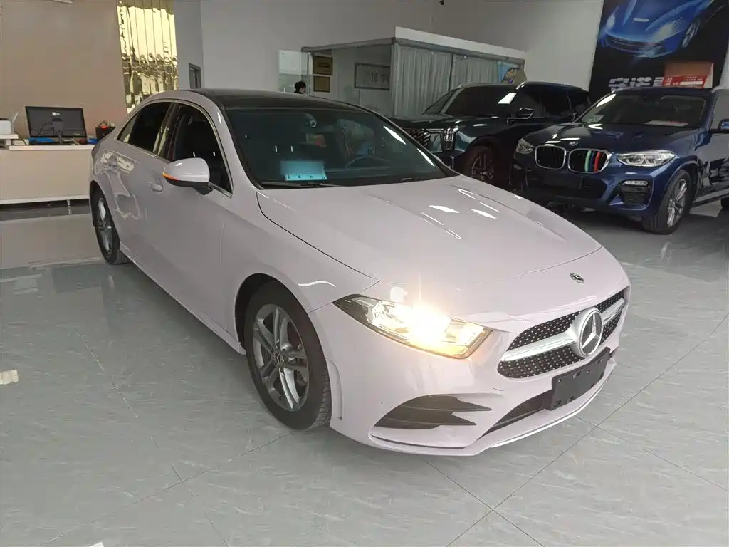 Mercedes-Benz Mercedes-Benz A-Class 2021 Facelift A 180 L Sport Sedan