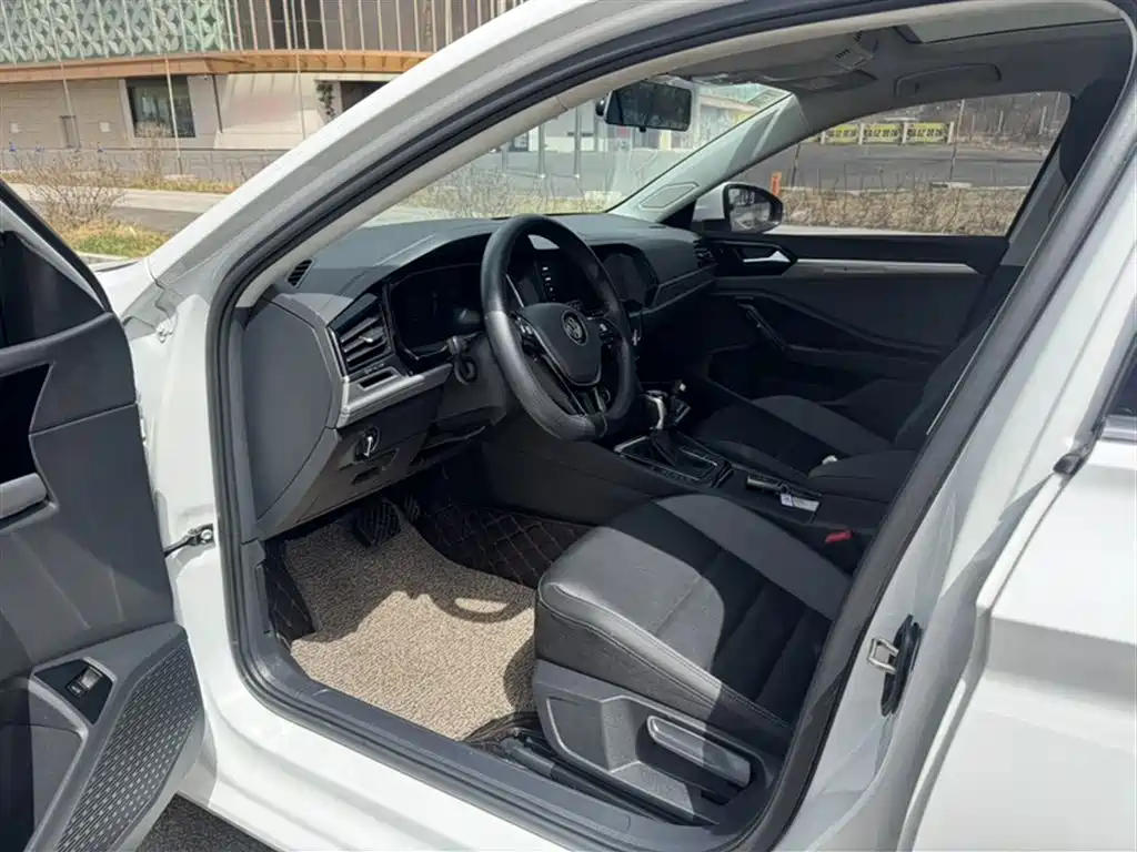 Volkswagen Sagitar 2021 280TSI DSG Comfort Smart Connect Edition