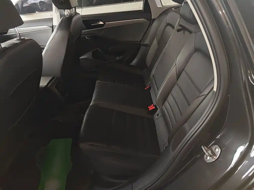 Volkswagen Sagitar 2022 280TSI DSG Soaring Edition